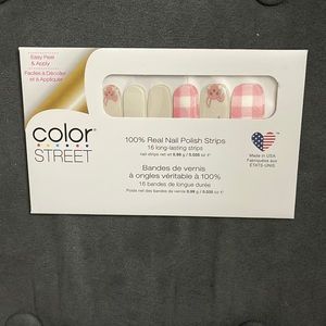 Color Street 100% Real Nail Polish Strips - Funny Bunny